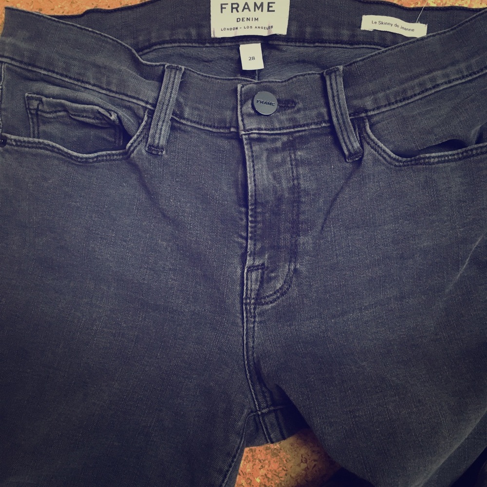 Frame Denim Le Skinny de Jeanne 28